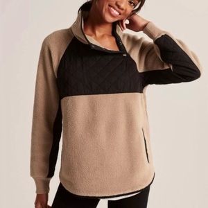 Abercrombie & Fitch Asymmetrical Snap-Up Fleece Sweater